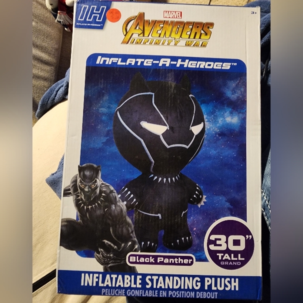 Marvel avengers infinity war inflate-a-hero standing plush 30 inch black panther
